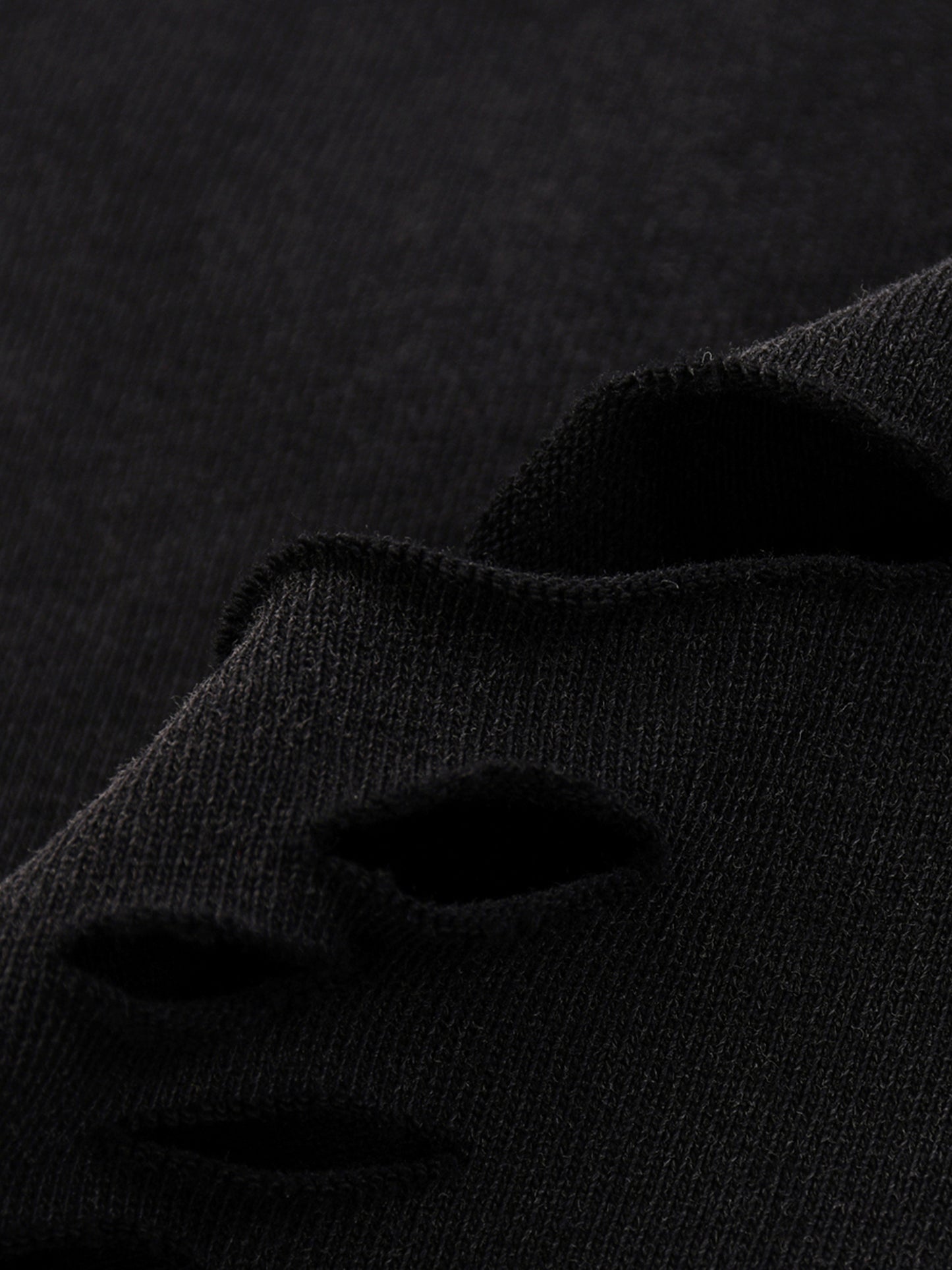 BLACK SHELBY T-SHIRT
